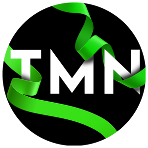 Надпись TMN белыми буквами на чёрном фоне, через которую проходит зелёная лента.